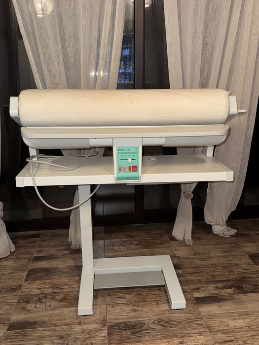 Гладачна машина PFAFF