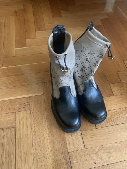 Кожени боти тип чорап