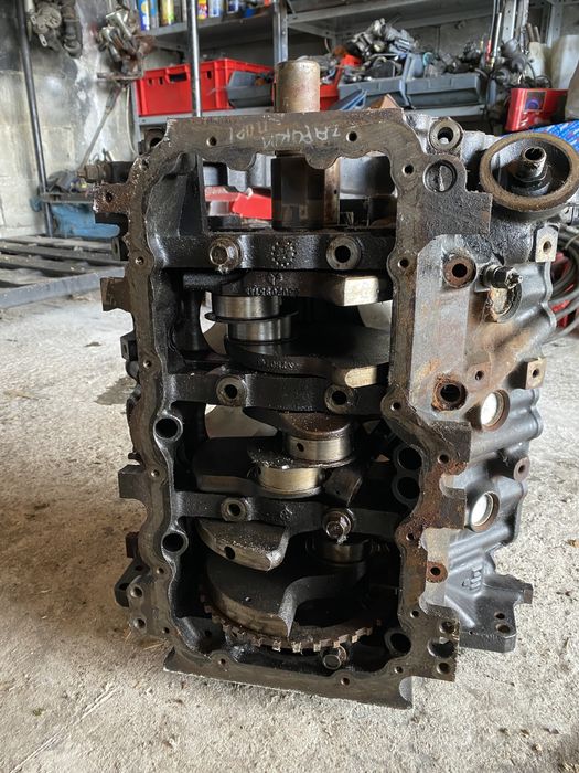 блок двигател Jeep Cherokee KJ 3.7 (dvigatel, blok Чероки )