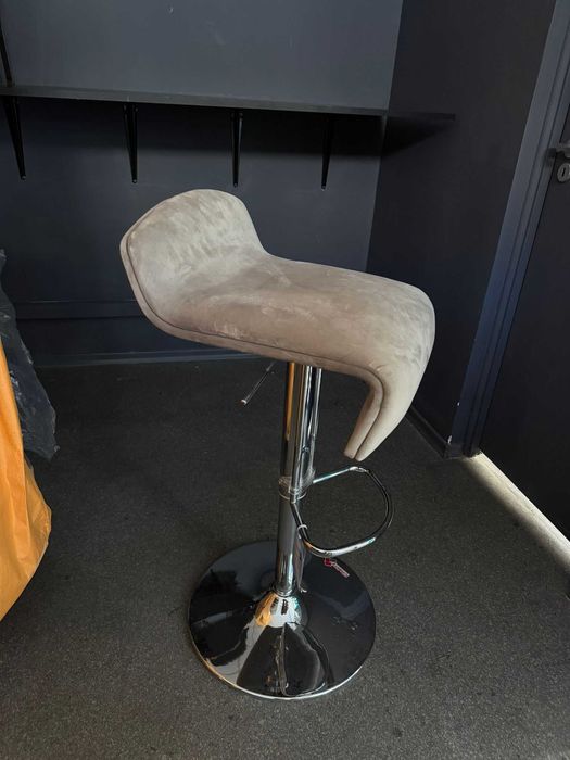 Scaun bar picior cromat, scoica tapitata gri 1 bucata