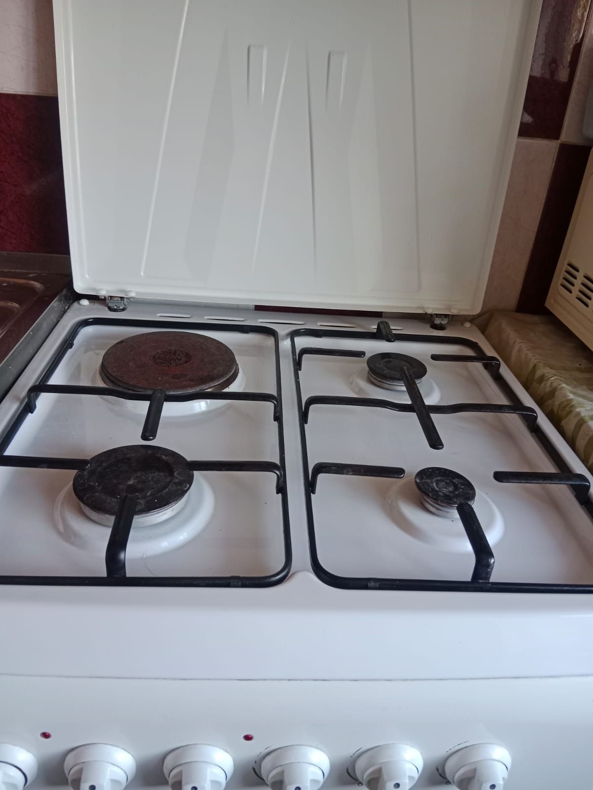 Газ плита продаётся