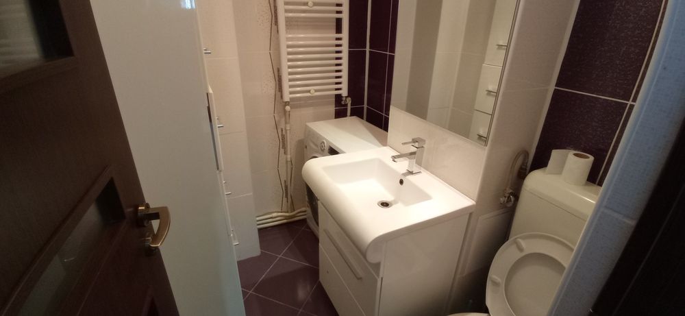 Închiriez apartament 3 camere complet mobilat