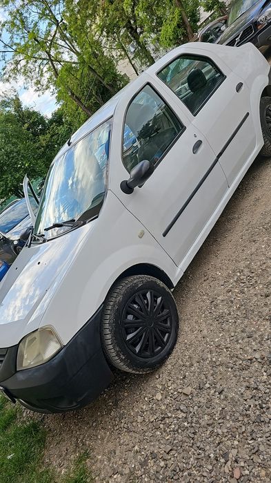 Vând autoturism Dacia Logan 1.5DCI
