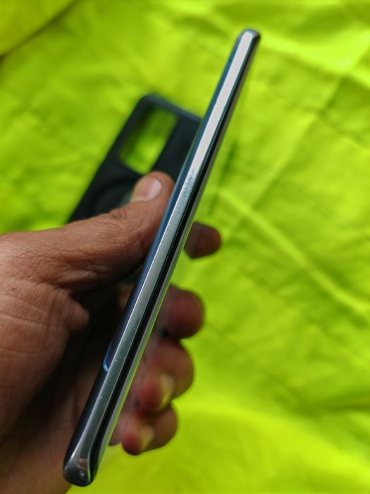 Продавам Huawei P40 Pro/8-256/+кейс.