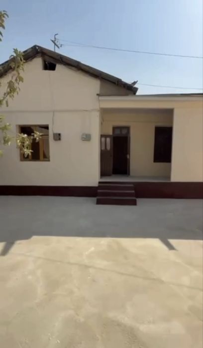 Uchtepa tumani Beshqurgon maxallada xovli sotiladi 2,6 sotix 2 xona+1