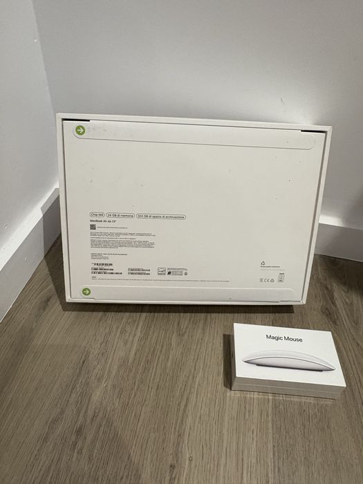 Macbook air 13””, Apple M4, 24gb Ram. Sigilat. Garantie