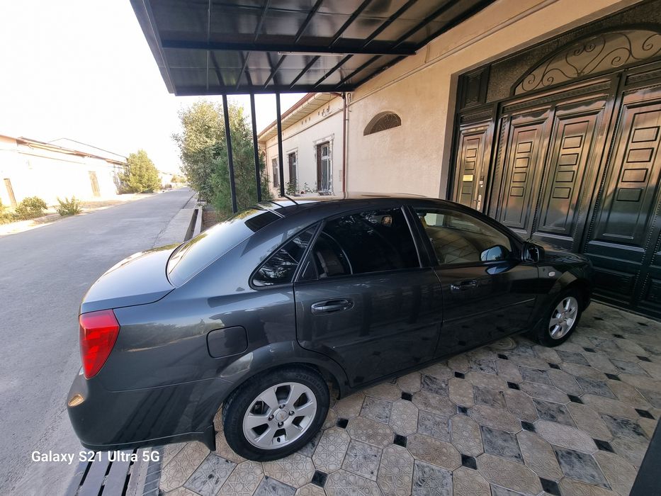Lacetti jentra sotiladi
