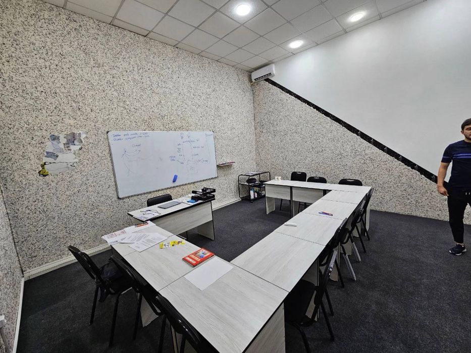 Аренда под офис 25м2 Ссмебелью! Лабзак 400$