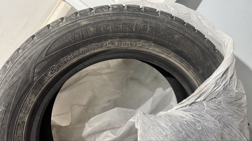 Продам шины б/у. Зимние, не шипованные.