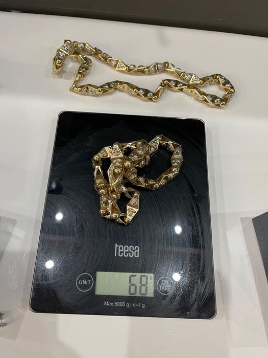 De vanzare lant aur 68g