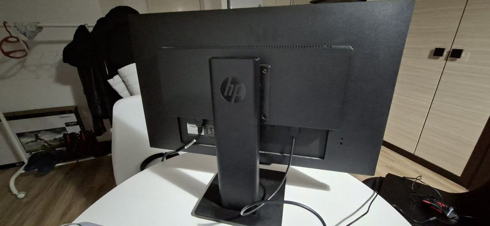 Vand monitor HP in stare excelenta
