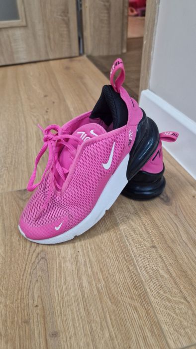 Nike Airmax 270 детски маратонки
