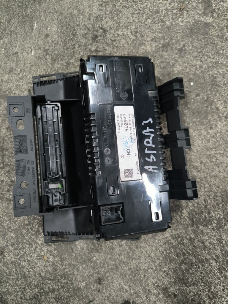 Дисплей за Opel Astra j