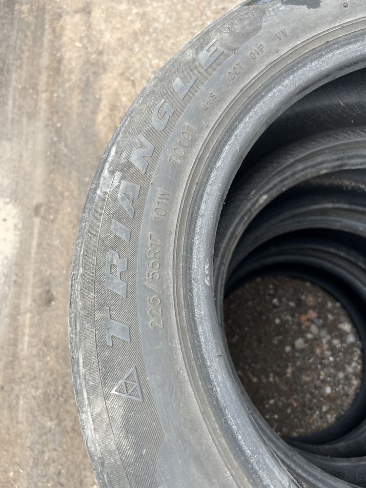 Triangle 225/65R17