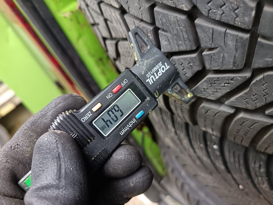 Anvelope MS iarna 235 55 18 hankook 2023 6mm