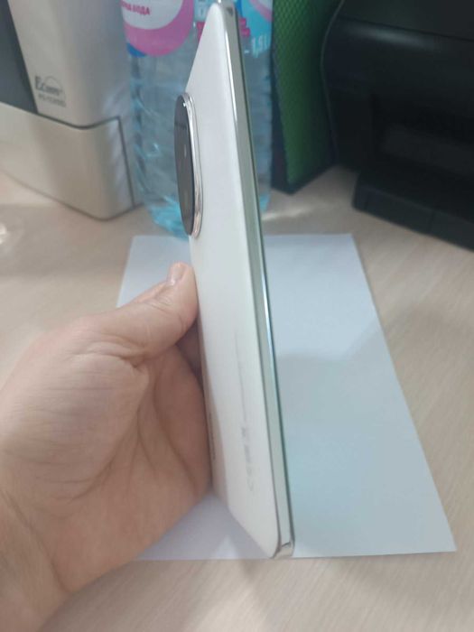 Мобилен телефон Honor 200 pro