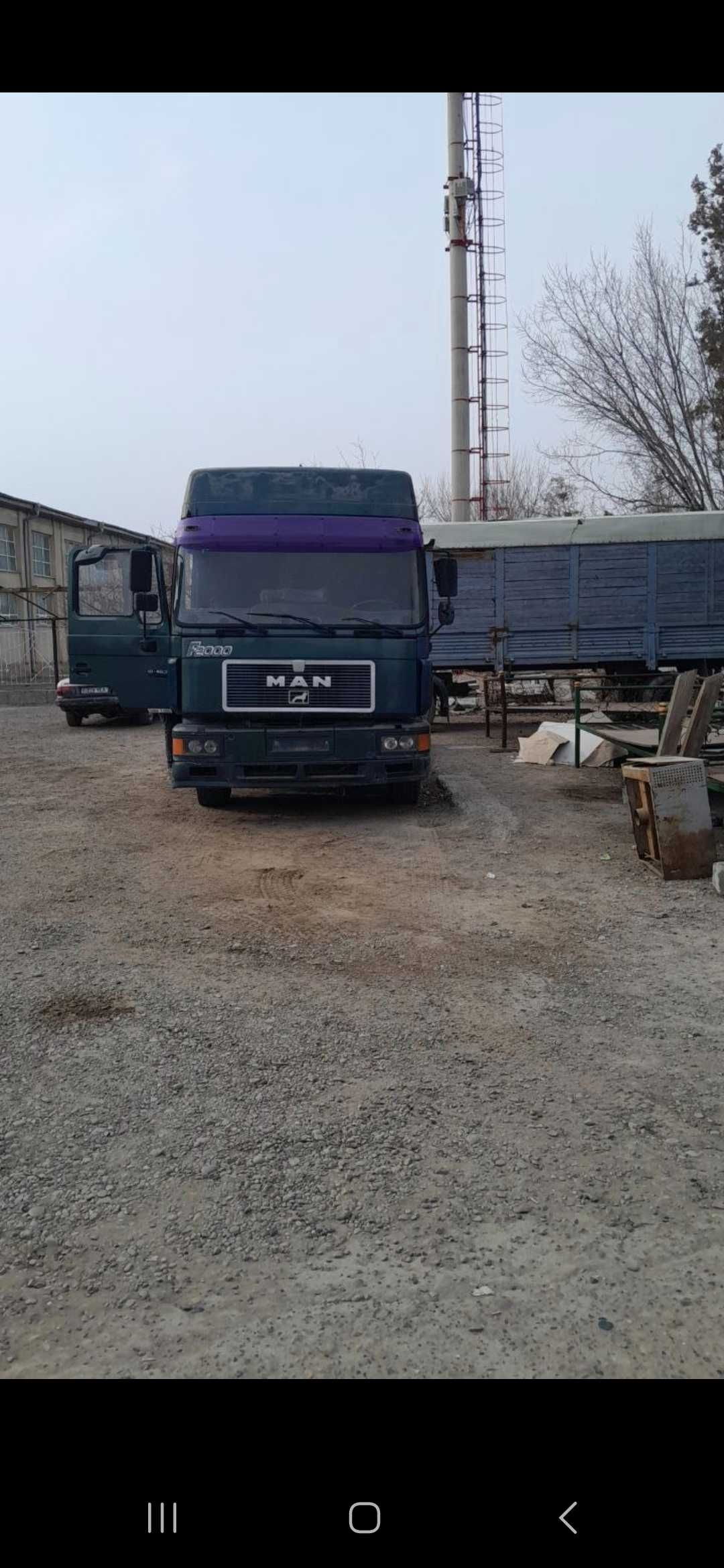 Man Komandor sotiladi