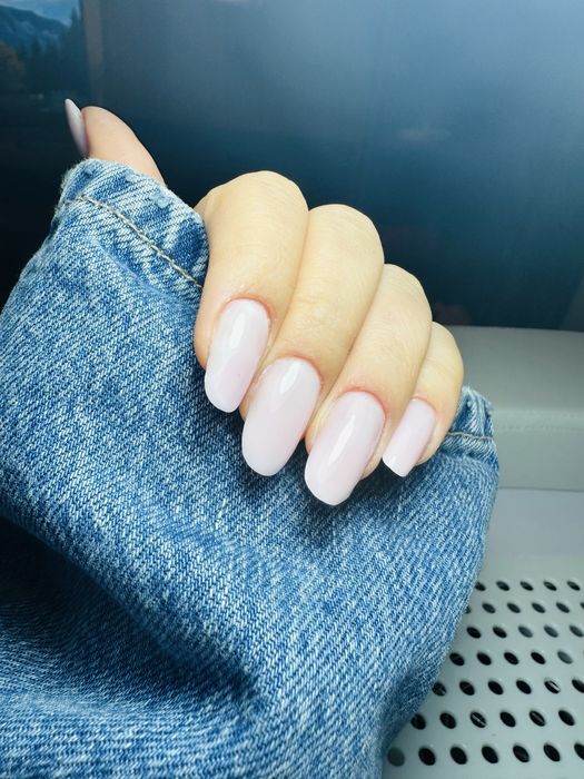 Manichiura/oja semipermanenta