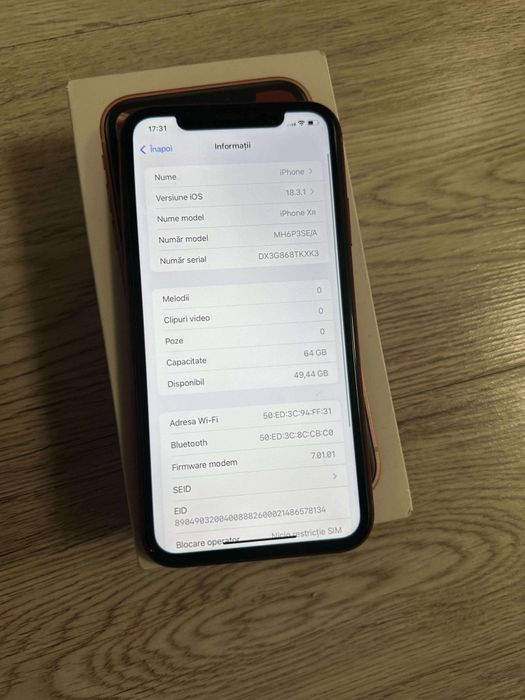 Vand Sau Schimb IPhone XR Red Product 64Gb Neverlocked