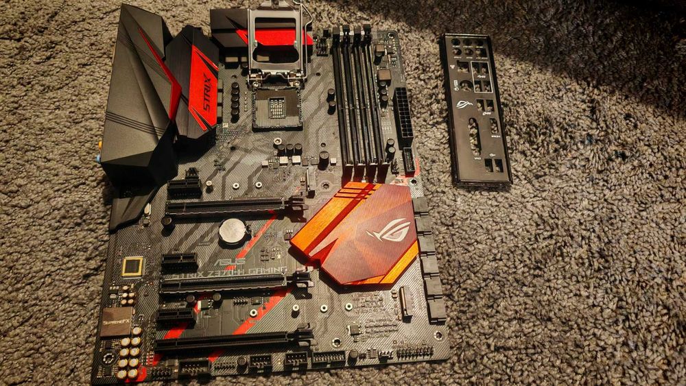 Дънна платка ASUS ROG STRIX Z370-H 1151