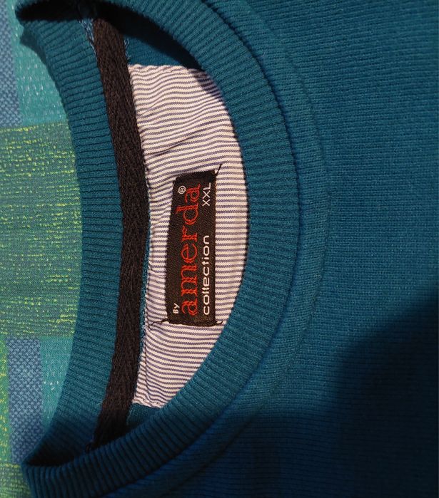 Мъжка блуза.Приятен зелен цвят.