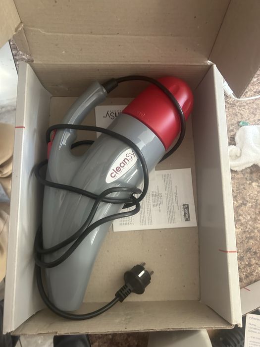 Aspirator cleansy cu abur