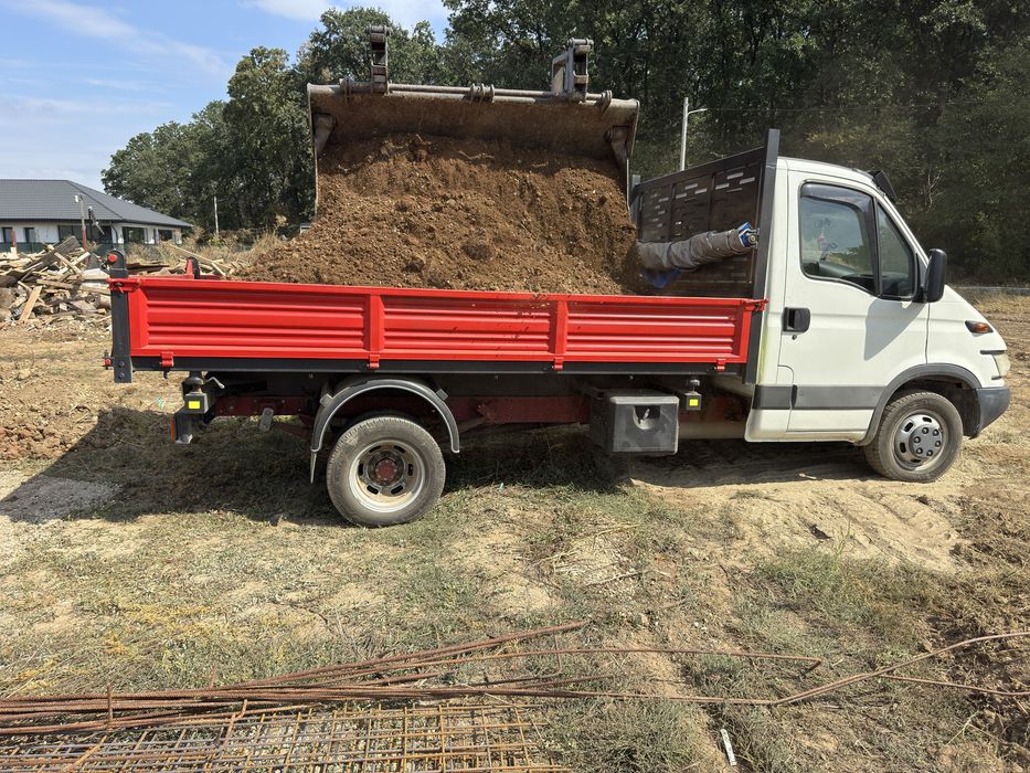 iveco Daily basculabil pe 3 parti