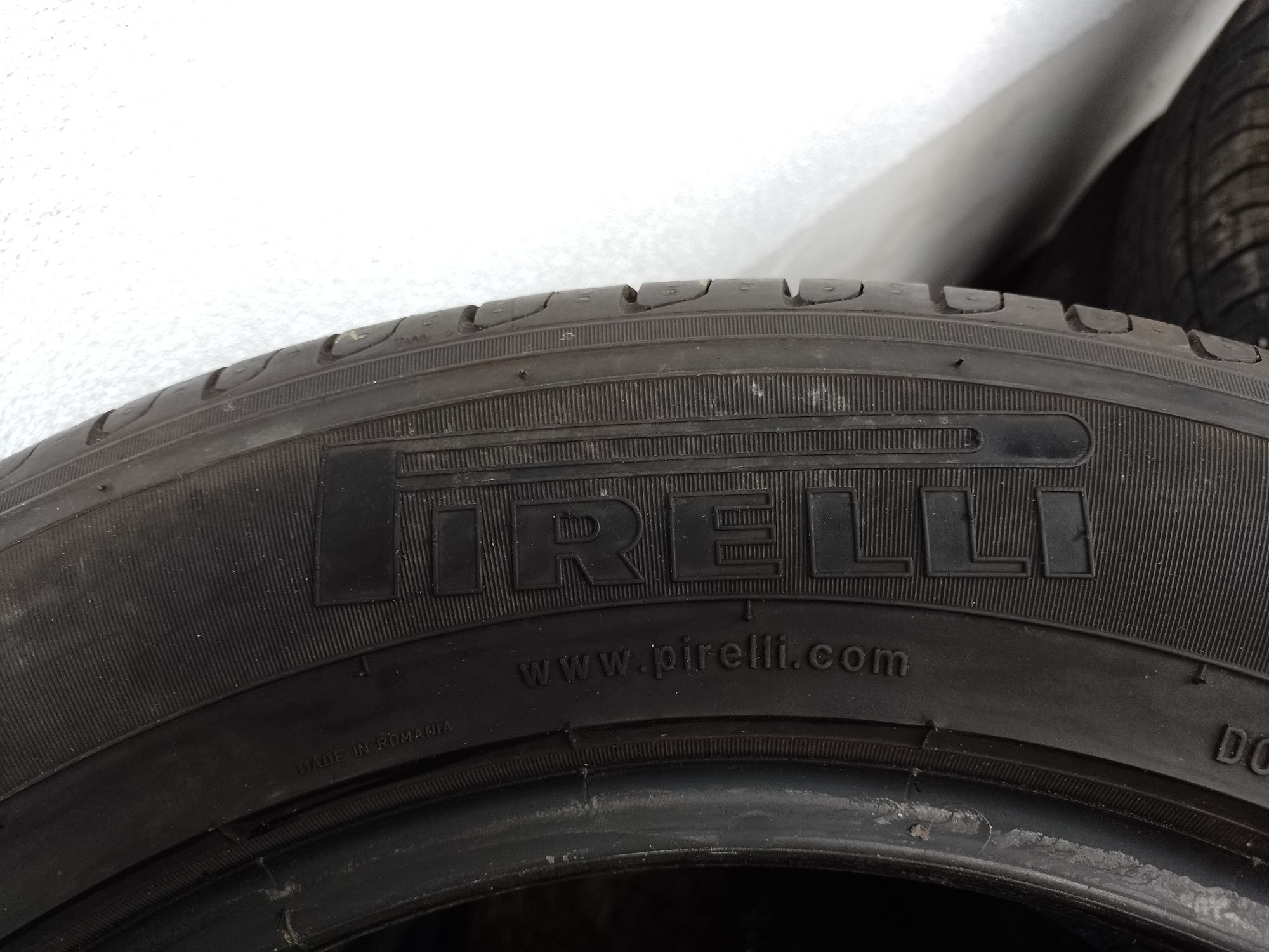 Летни гуми 235/55/17 Pirelli