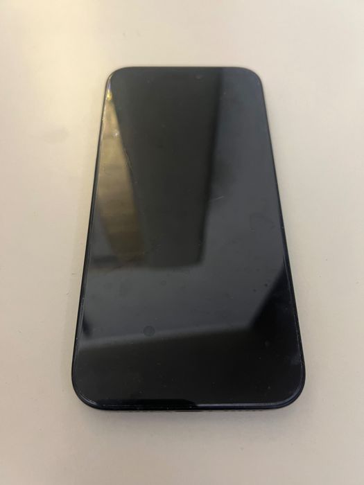 Iphone 16 plus cheren