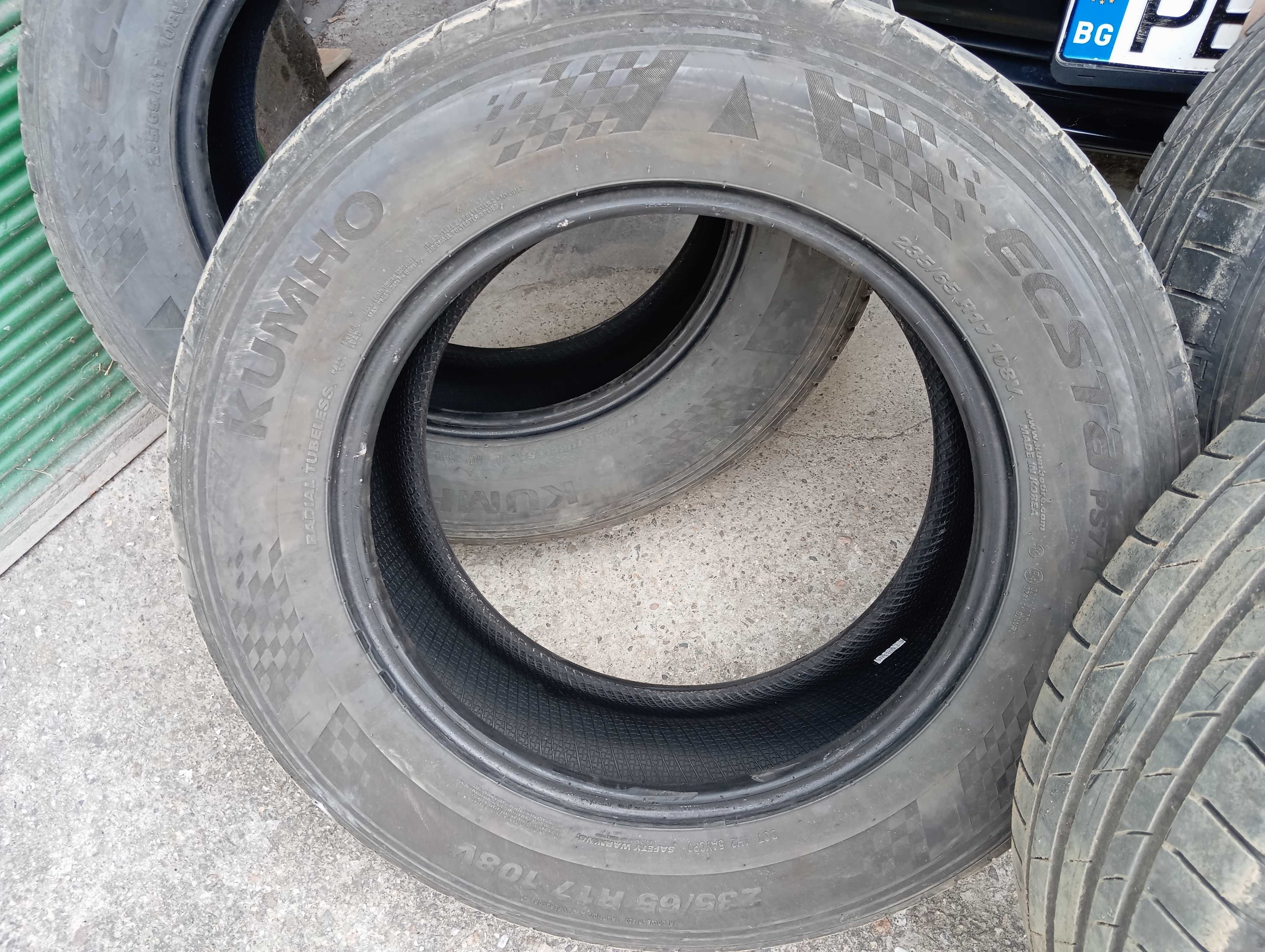 Гуми Kumho Ecsta джип 235/65/17