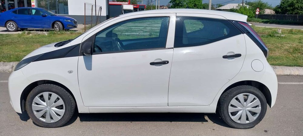 Toyota aygoan 2015