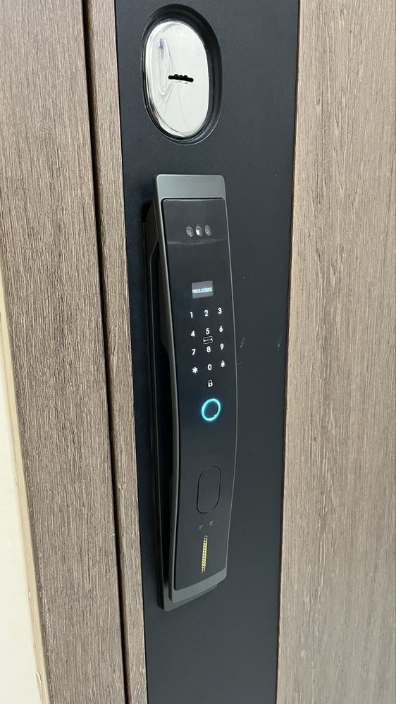 Установщик / Установка и настройка смарт замков / умных / smart замки