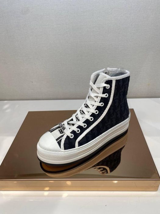 Bascheti/tenesi Dior interior piele 36-40