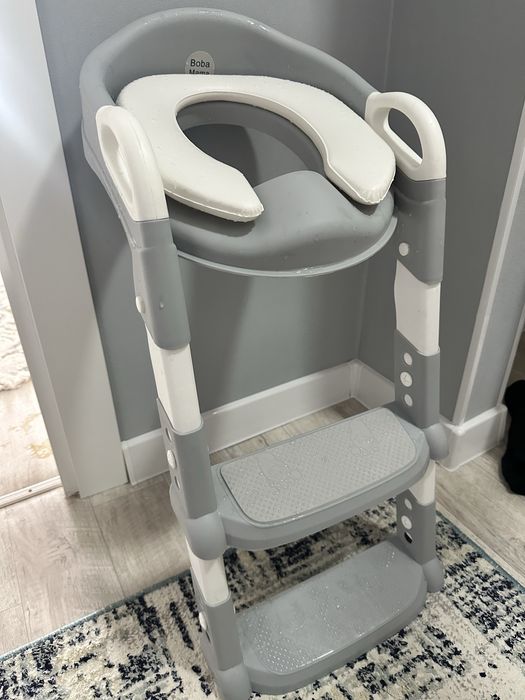 Продается Десткий туалет