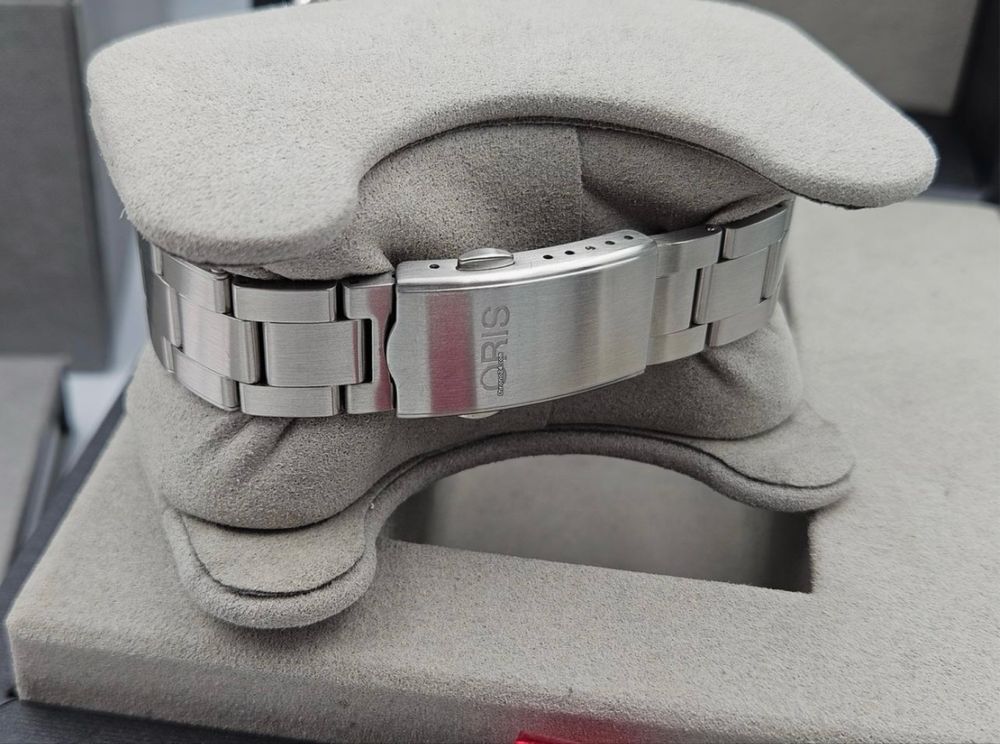 Швейцарские часы Oris, механический хронограф
