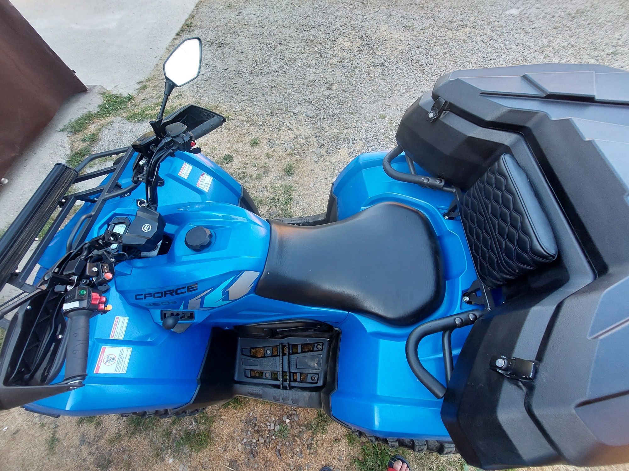 Vând cf moto 450 s..