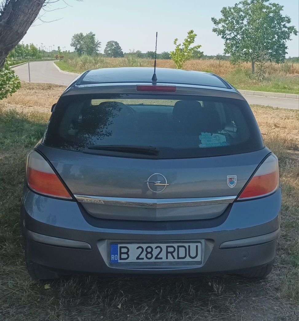 Opel Astra H 1.4 benzina