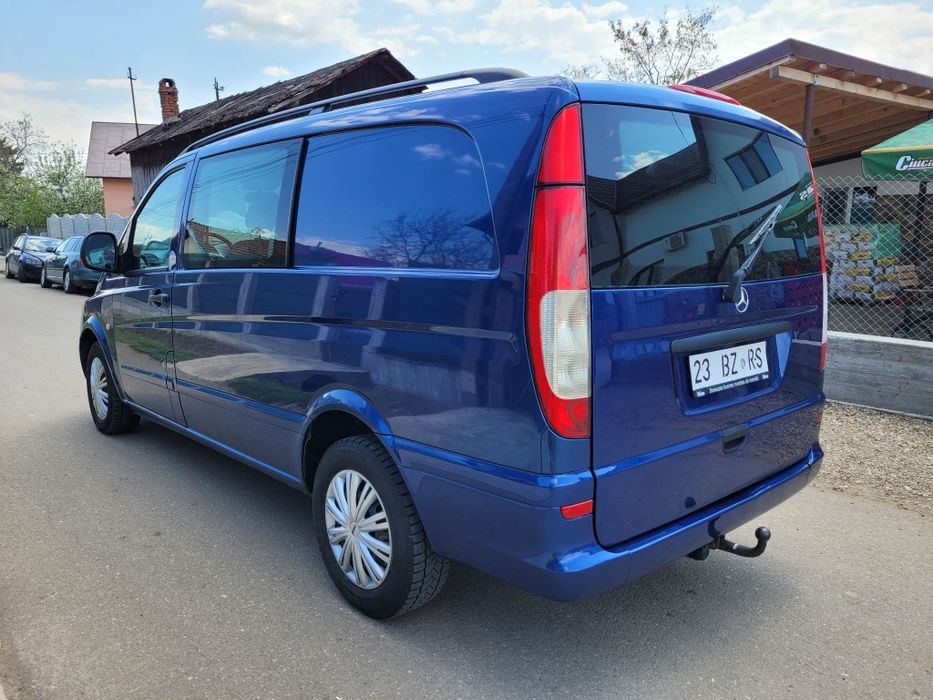 Proprietar Vând Mercedes vito mixt 2006