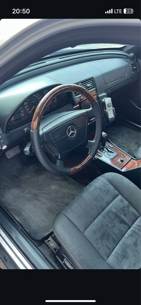Mercedes W202 C180