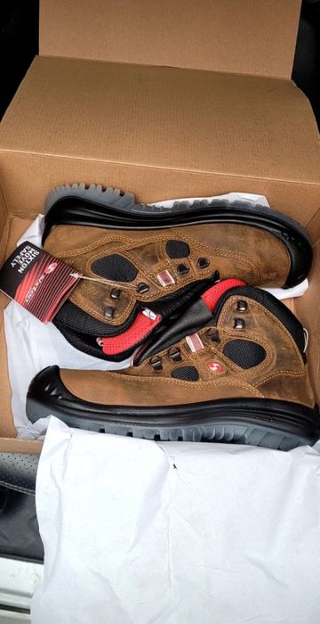 Bocanci protectie Sixton 40