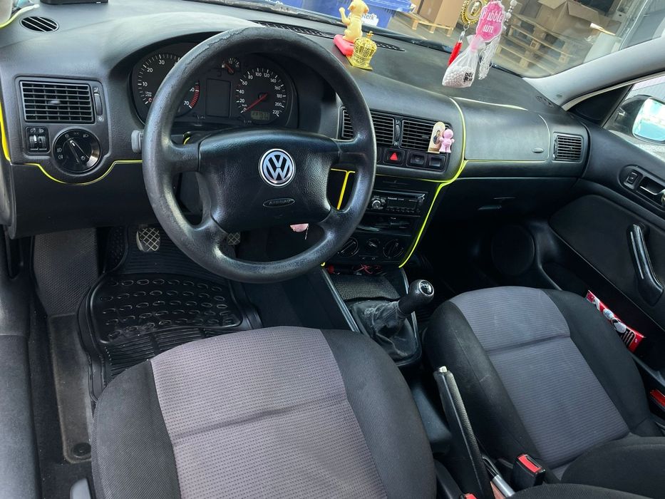 Vând golf 4 1.6 16V benzina +GPL