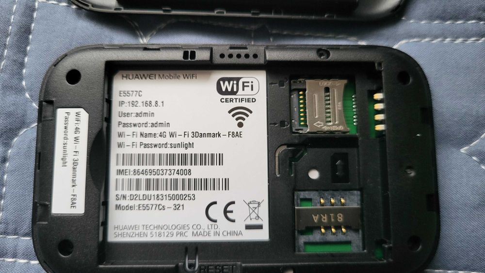HUAWEI 4G Model E5577Cs-321 router WiFi liber de retea