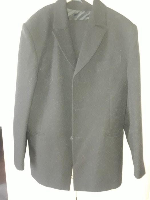 Vand costum barbatesc marimea 54 negru
