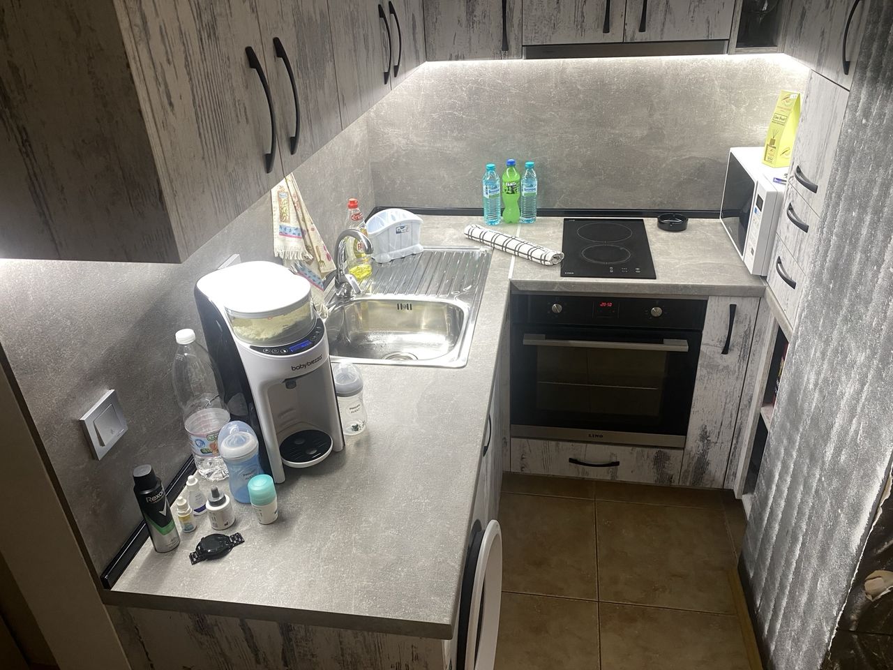 Дава се под наем Тристаен апартамент в Бургас, Изгрев - 74 кв.м за 400 € - Снимка #7
