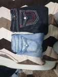 Blugi True religion aproape noi (cei negri nu ii mai am