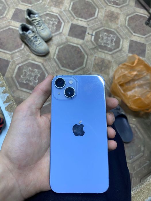 iPhone 14, 87% емкость