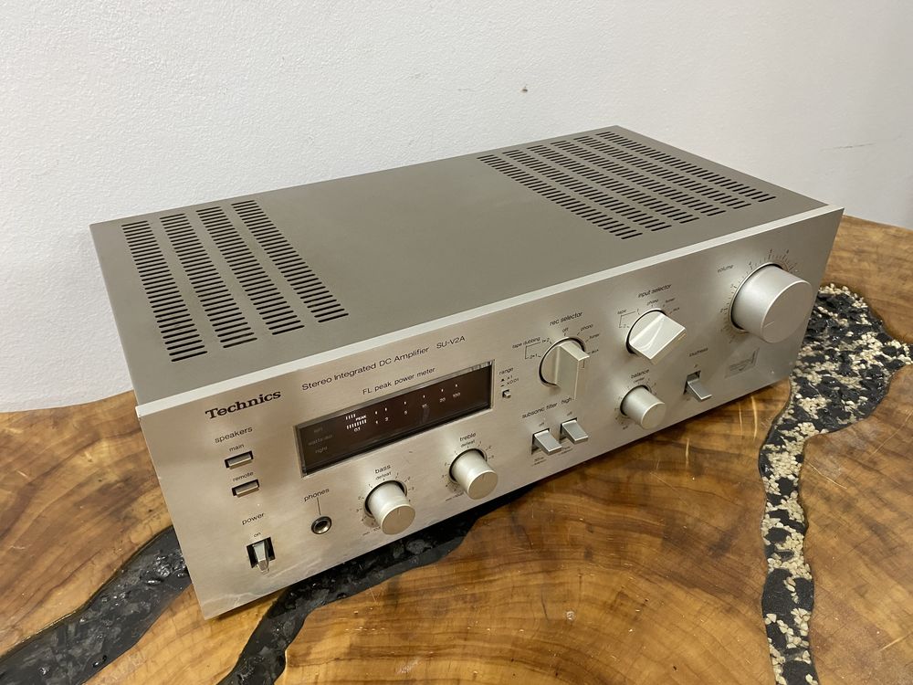 stalie / amplificator technics SU V2A