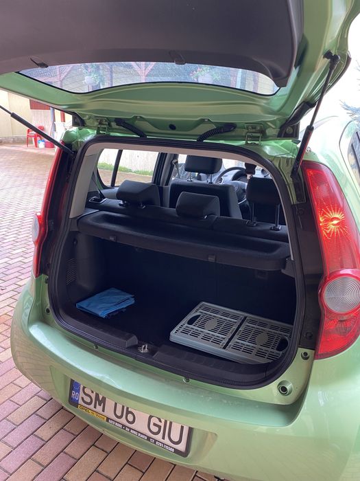 Opel agila 2009 1l benzina