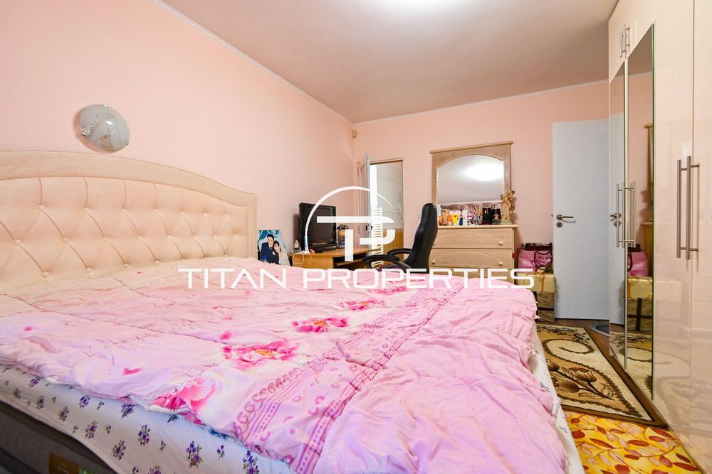 Къща за продажба в ж.к. Надежда 2