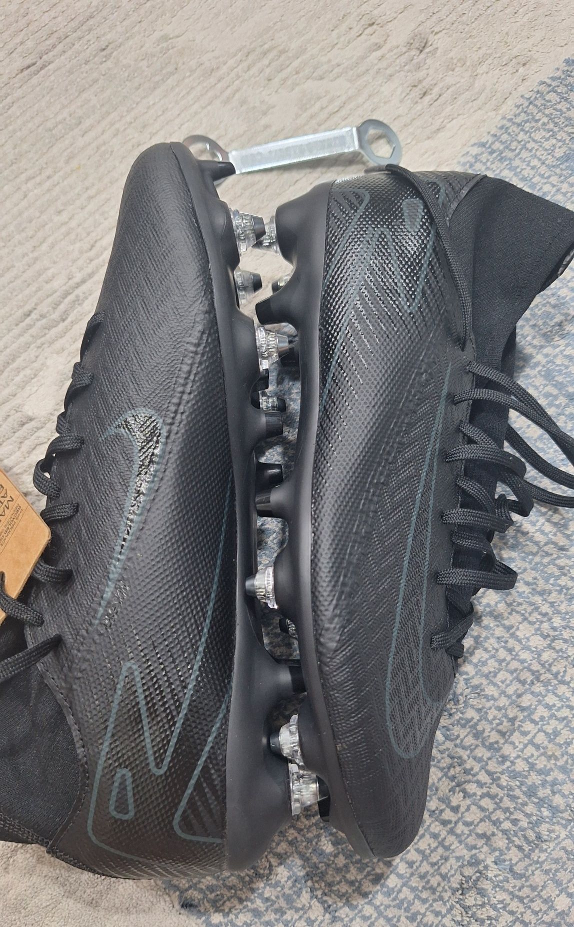Бутсы Nike новые